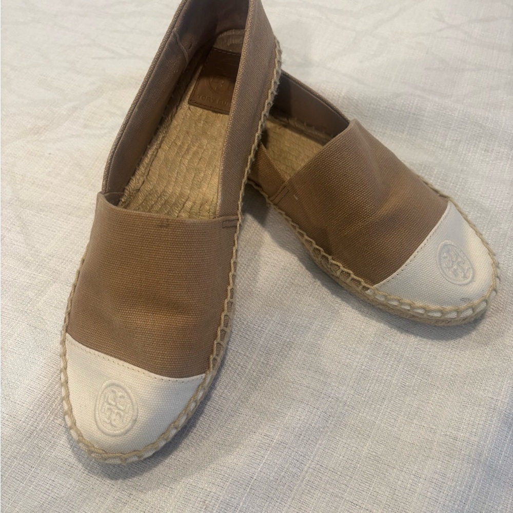 Chic Two-Tone Espadrilles